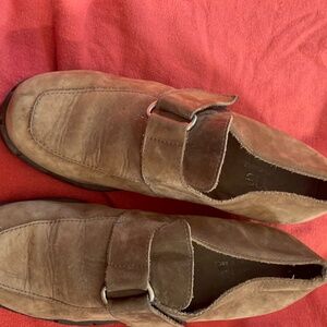 Size 39 Arche Light Brown Suede Shoes with Latex Soles